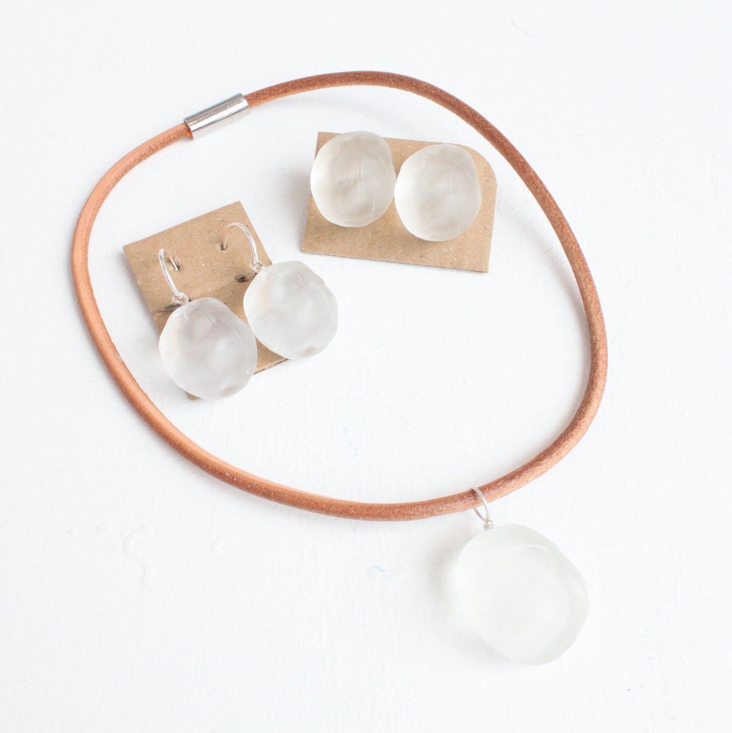Grace Richardson: Resin Conker Necklace